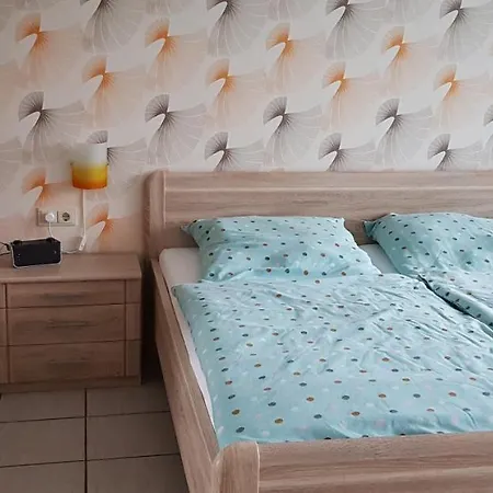 Apartment Mares *